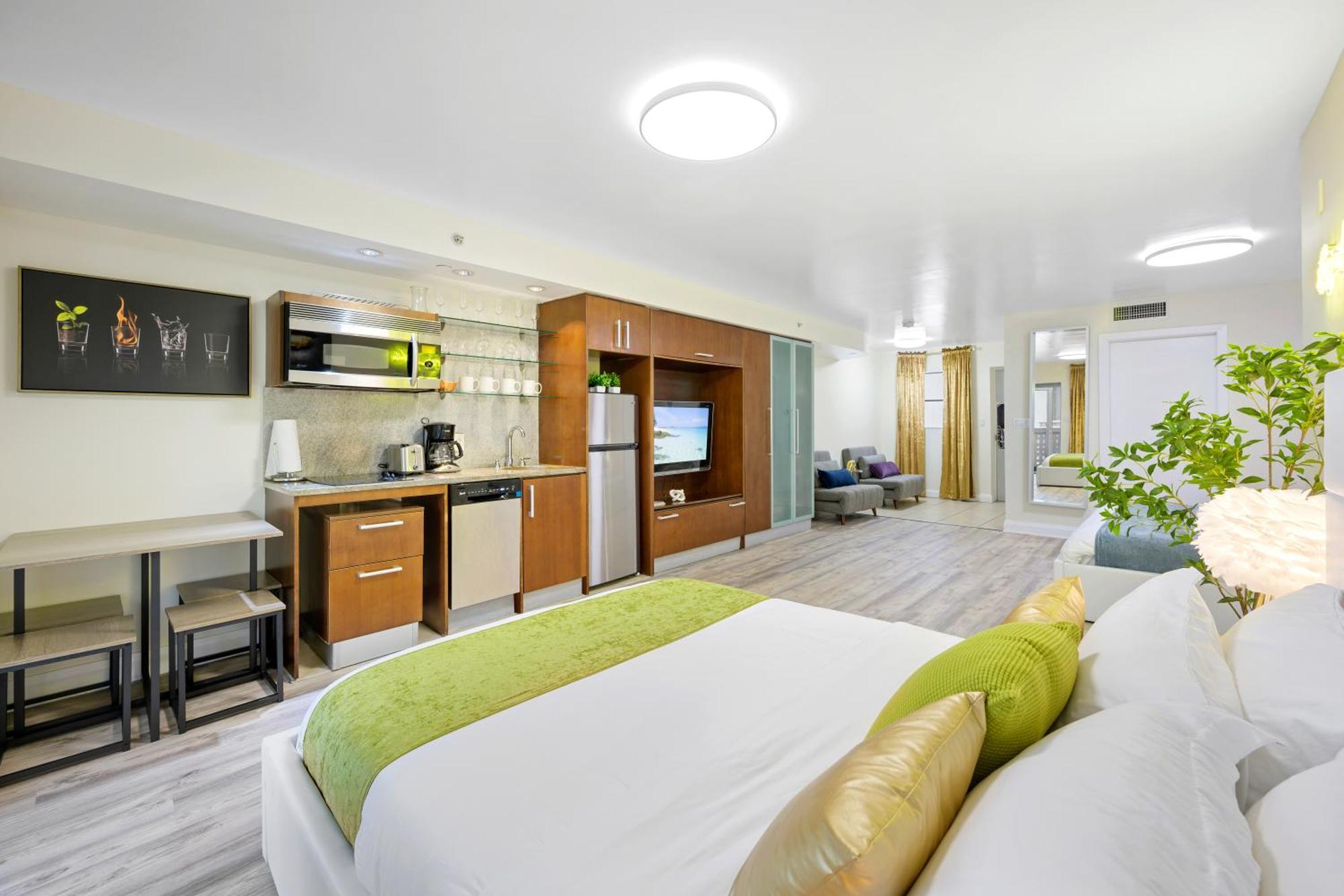 Ocean Drive Apartments With Rooftop Pool, South Beach, Miami Miami Beach Dış mekan fotoğraf